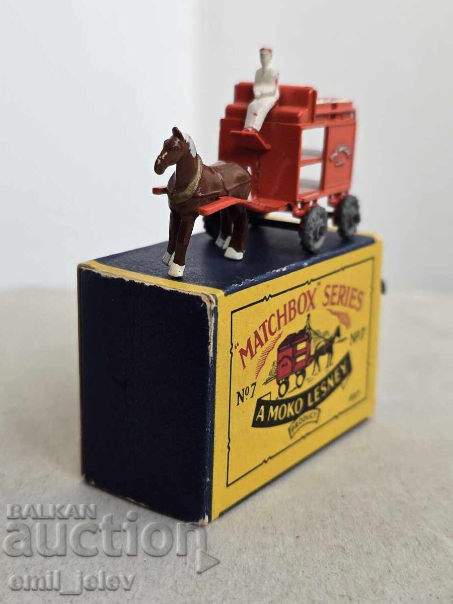 Matchbox Lesney No.7A Horse Drawn Milk Float - in original box - 5