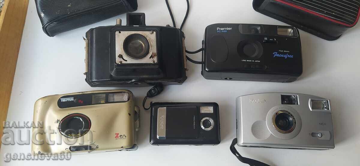 Aparat foto retro Kodak KB22 cu film și altele - 7