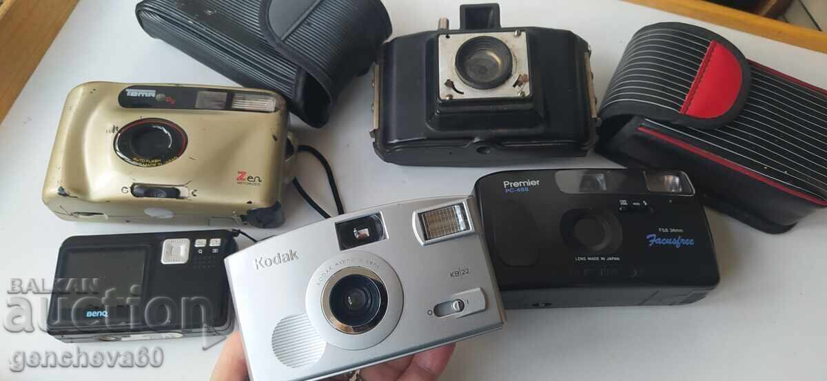 Aparat foto retro Kodak KB22 cu film și altele