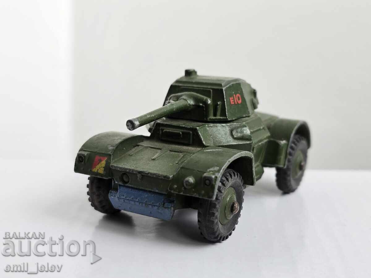 Livrarea Jucării Dinky Military No-670 ARMOURED CAR Livrarea Jucării Dinky Military No-670 ARMOURED CAR