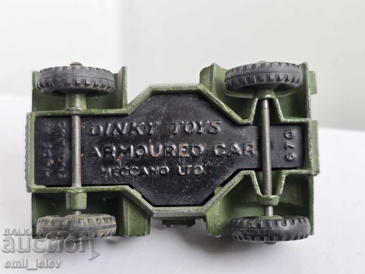 Jucării Dinky Military No-670 ARMOURED CAR - 6 Jucării Dinky Military No-670 ARMOURED CAR - 6
