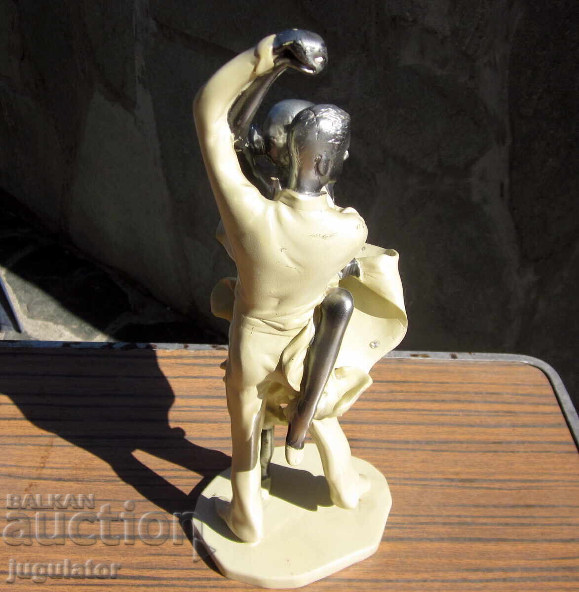 Παλιά ρετρό φιγούρα αγαλματίδιο πλαστικό χορευτικό ζευγάρι με τιμή 30.00 BGN | € 15.34