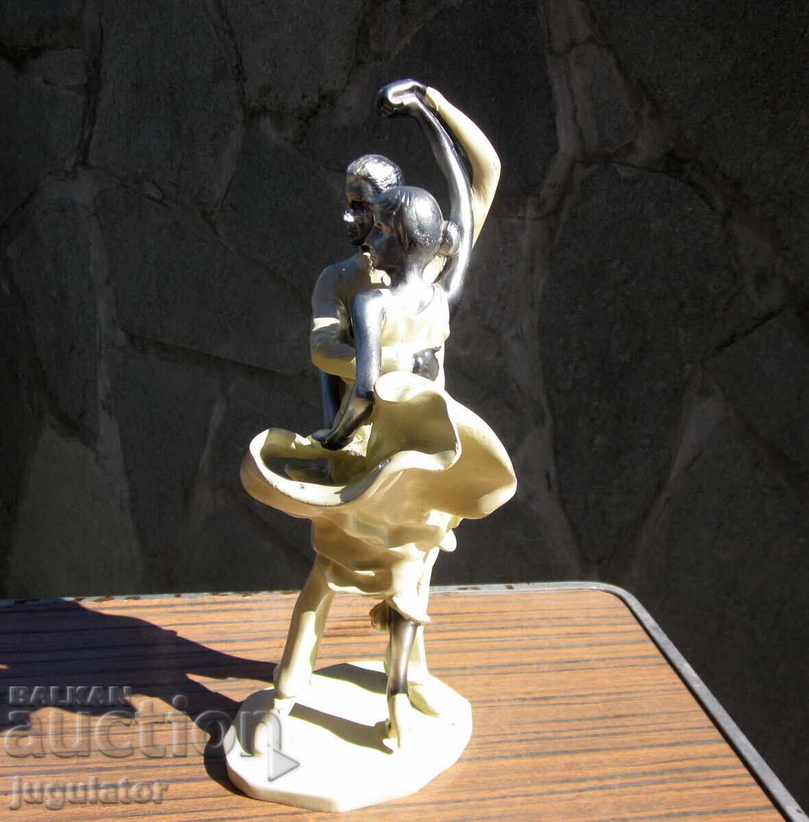 Δημοπρασία Παλιά ρετρό φιγούρα αγαλματίδιο πλαστικό χορευτικό ζευγάρι