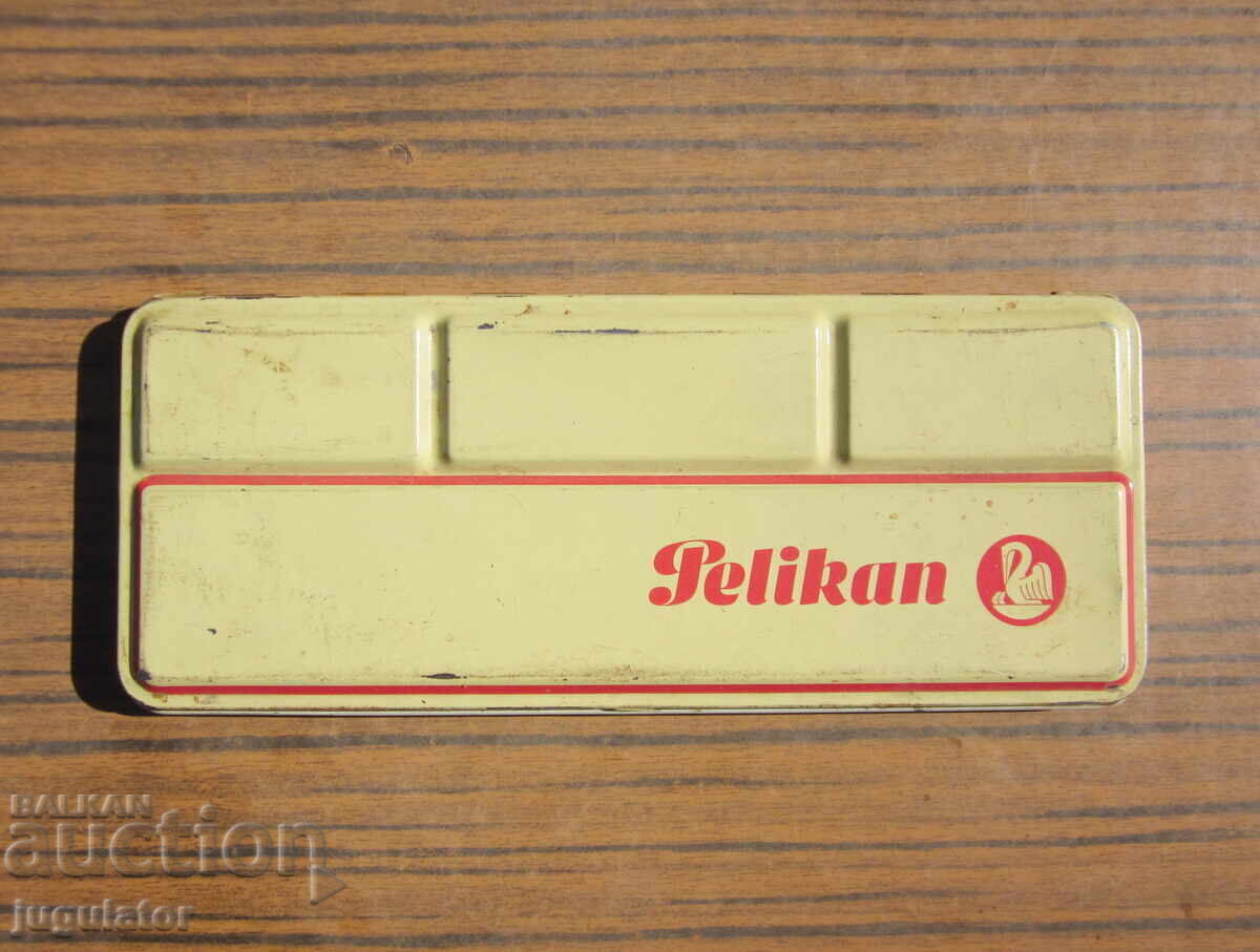 Пеликан PELIKAN 735/12 стара метална кутия от водни бои с цена 25.00 лв. | € 12.78 Пеликан PELIKAN 735/12 стара метална кутия от водни бои с цена 25.00 лв. | € 12.78