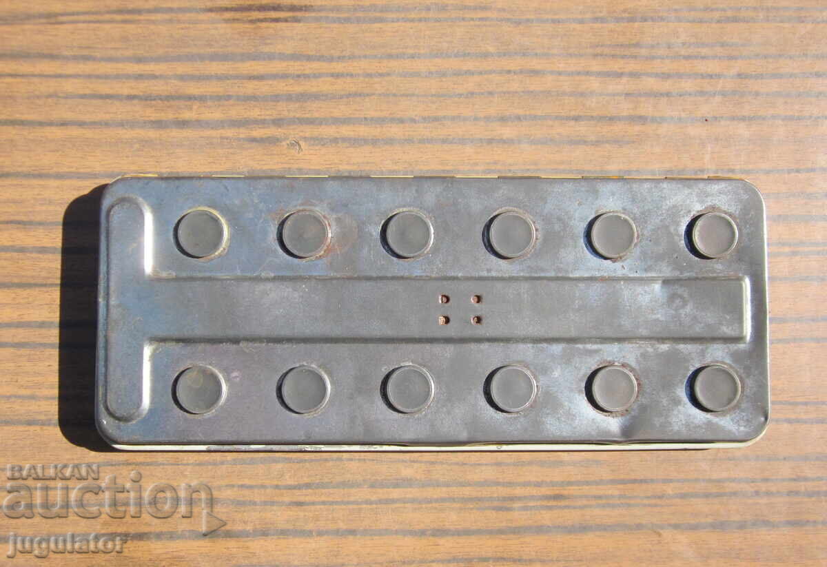 Пеликан PELIKAN 735/12 стара метална кутия от водни бои - 7 Пеликан PELIKAN 735/12 стара метална кутия от водни бои - 7