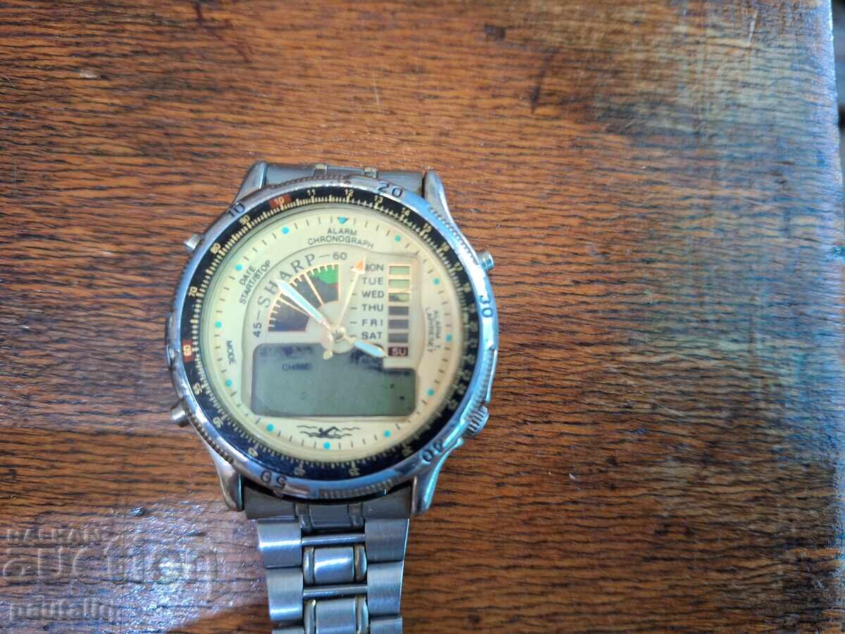 РЪЧЕН ЧАСОВНИК SHARP ХРОНОГРАФ с цена 50.00 лв. | € 25.56