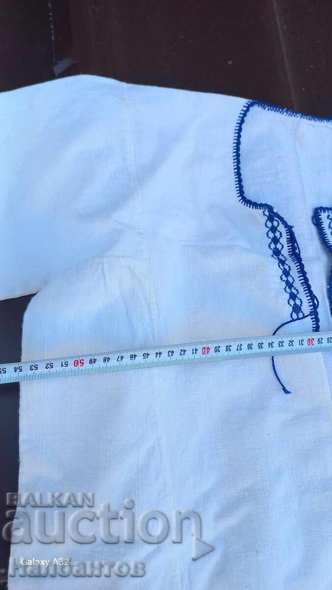 Аукцион СТАРА КЕНАРЕНА ЖЕНСКА РИЗА НОСИЯ