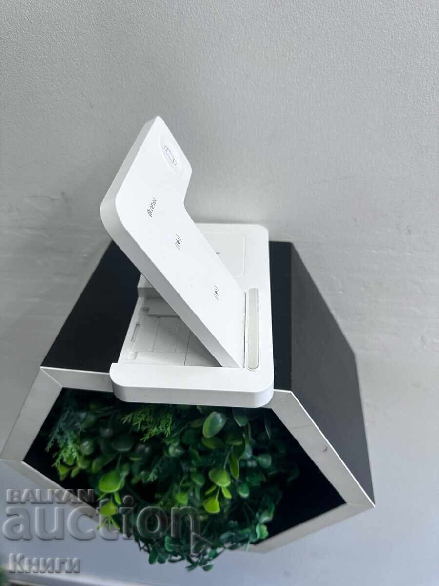 DEVIA 3-in-1 Wireless Charger - 5 DEVIA 3-in-1 Wireless Charger - 5