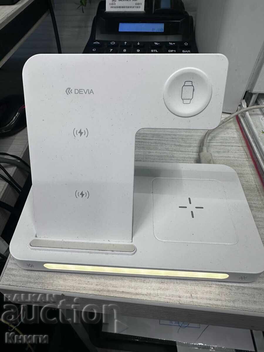 DEVIA 3-in-1 Wireless Charger DEVIA 3-in-1 Wireless Charger