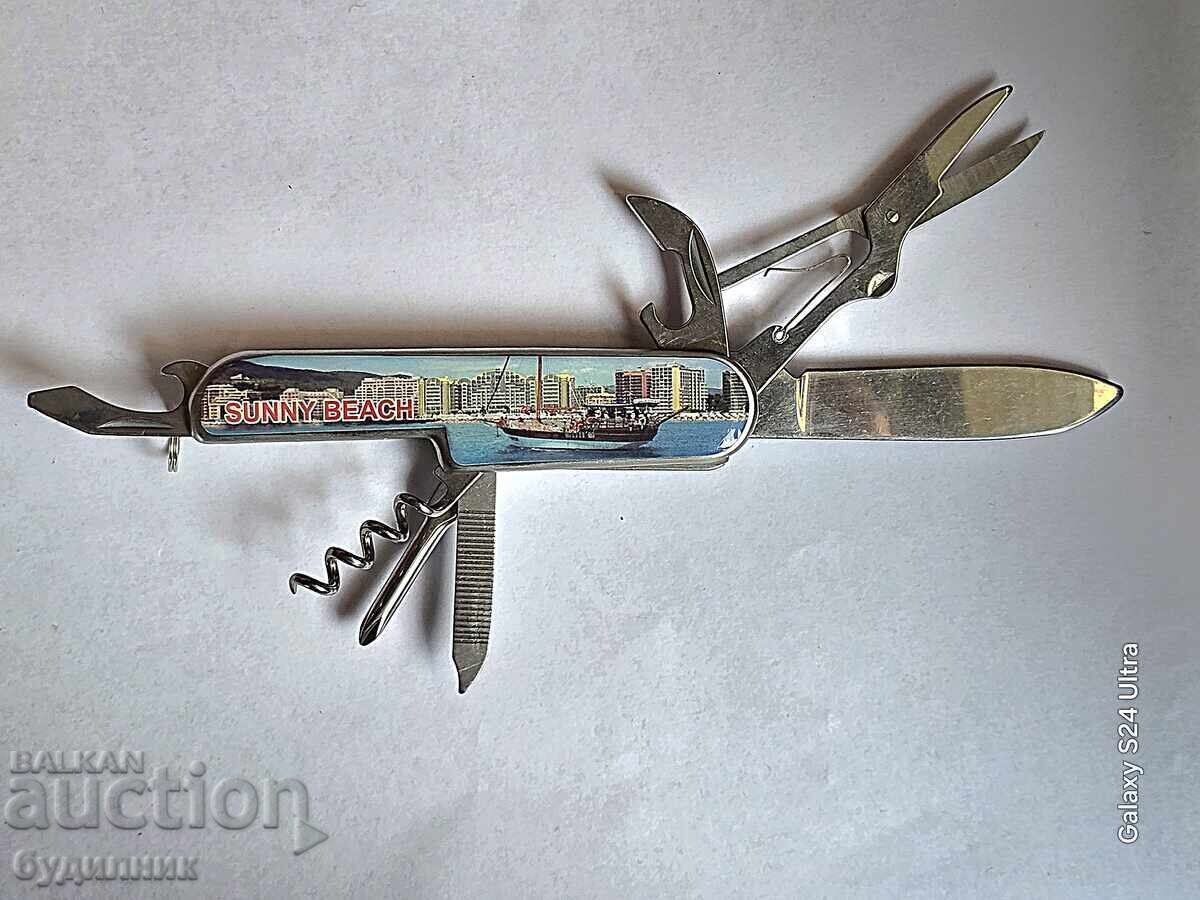 Delivery of Brand new BZC foot. I'm listing over 100 Auctions. Take a look! Delivery of Brand new BZC foot. I'm listing over 100 Auctions. Take a look!