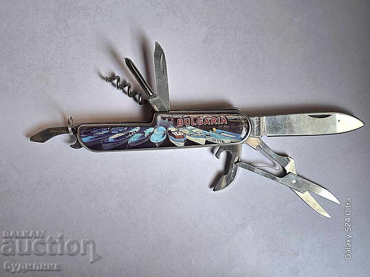 Licitație Briceag nou-nouț BZC. Lansez peste 100 de licitații. Vedeți și