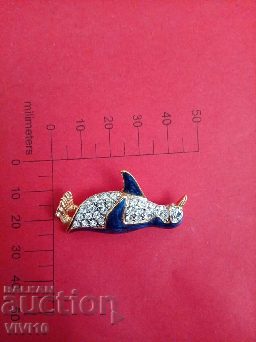 Antique enamel brooch, Gold plating, stones Antique enamel brooch, Gold plating, stones