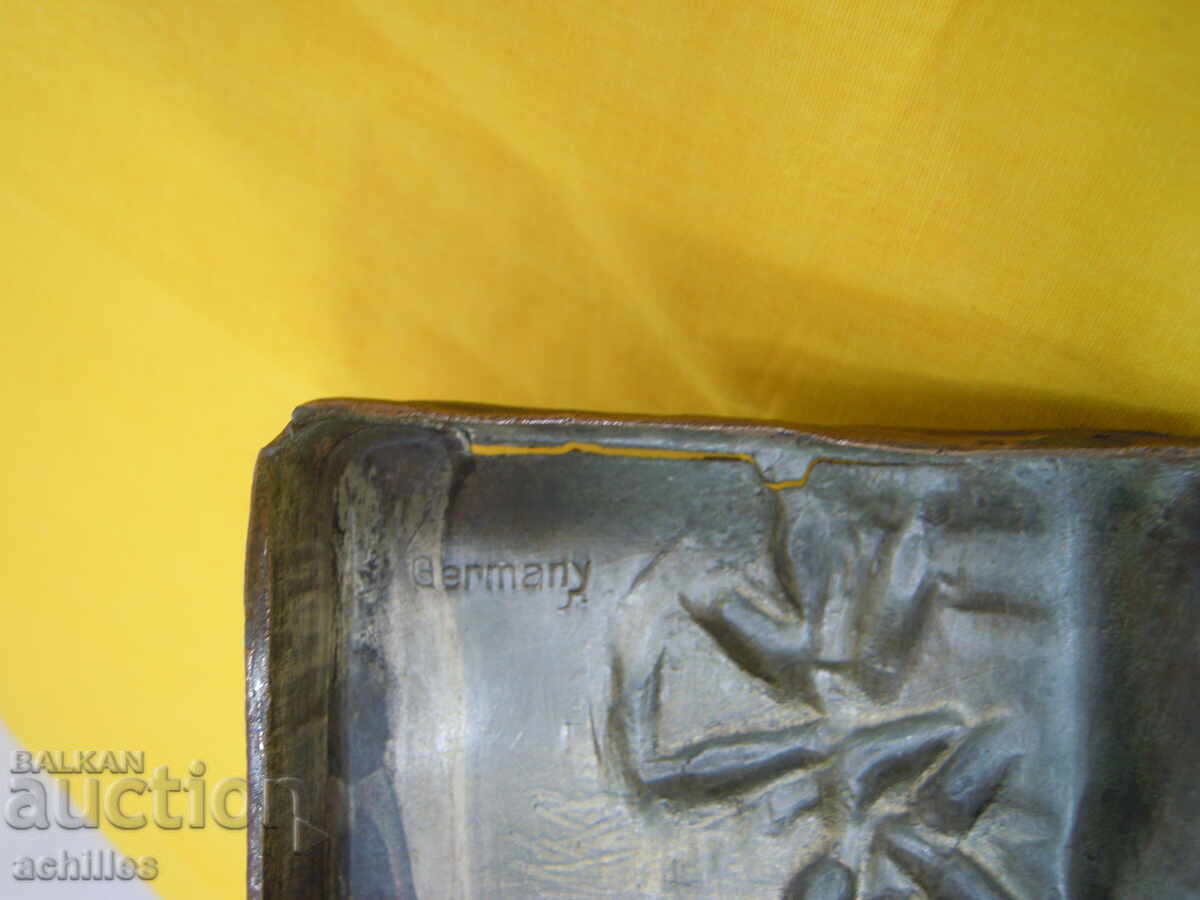 НЕМСКА ФИГУРА БОУЛИНГ - 5 НЕМСКА ФИГУРА БОУЛИНГ - 5