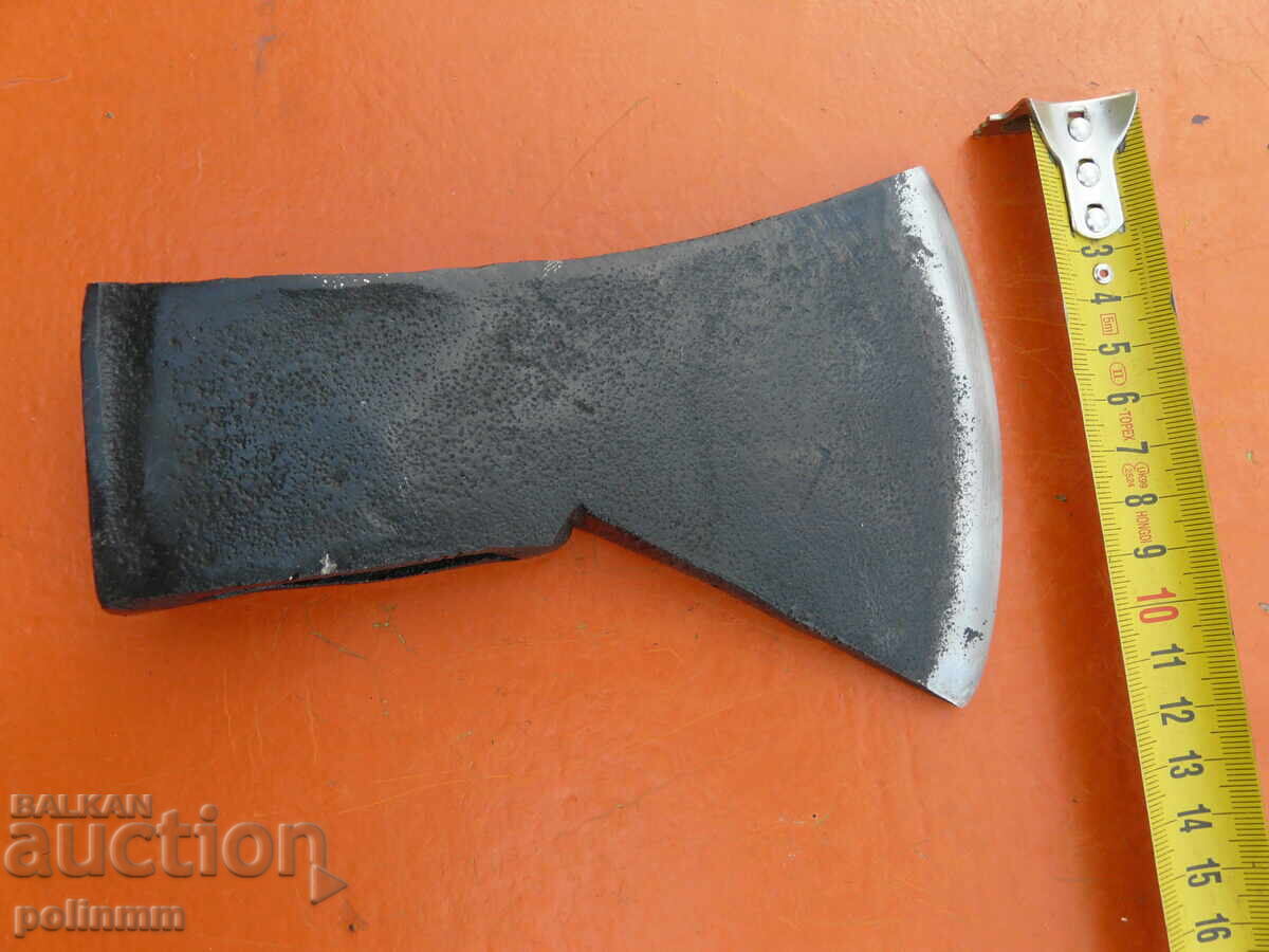 Παλιό γερμανικό τσεκούρι - 558 με τιμή 20.00 BGN | € 10.23 Παλιό γερμανικό τσεκούρι - 558 με τιμή 20.00 BGN | € 10.23