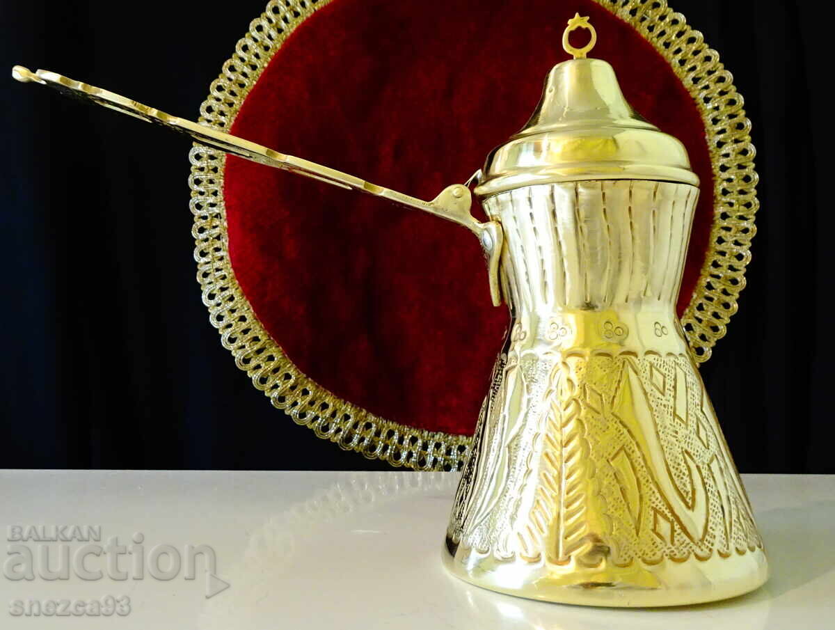 Livrarea Ibric cu capac, cană, bronz