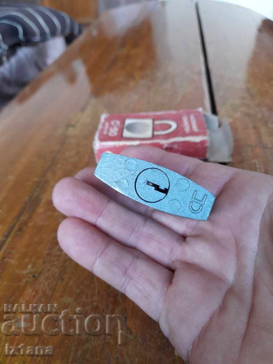 Παλιό λουκέτο S-50 - 5