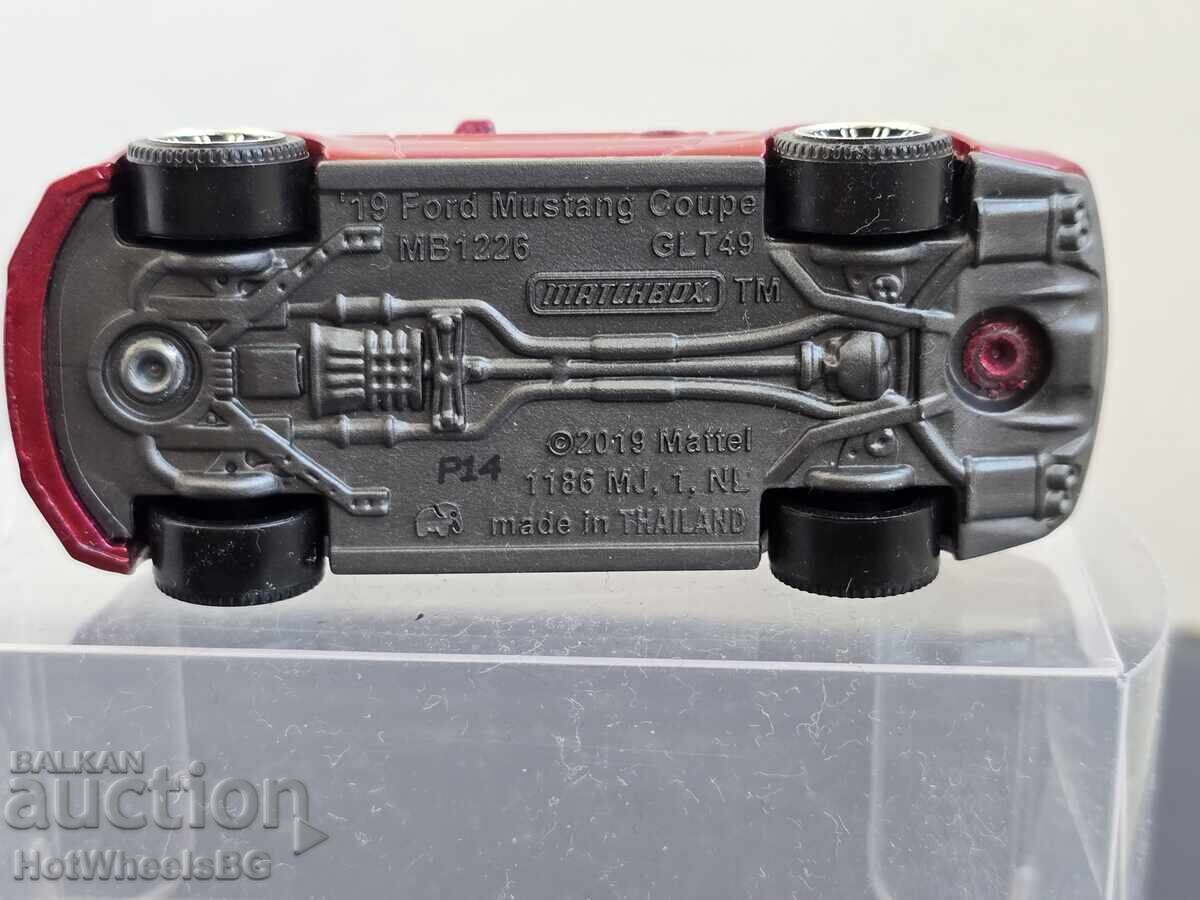 Matchbox MB 1226-19 Ford Mustang Coupe - 7 Matchbox MB 1226-19 Ford Mustang Coupe - 7