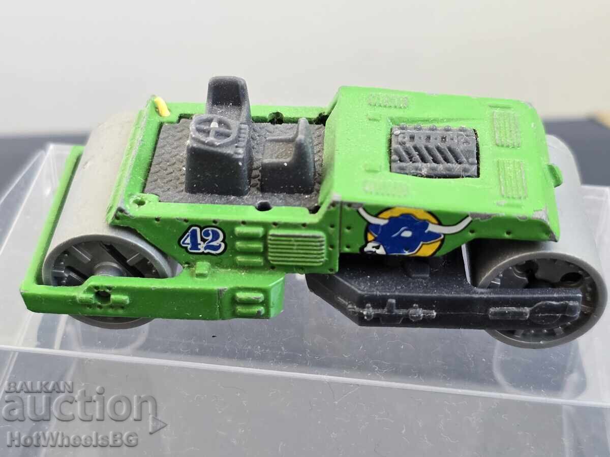 Matchbox  No MB 492-Road Roller (2000) с цена 2.99 лв. | € 1.53