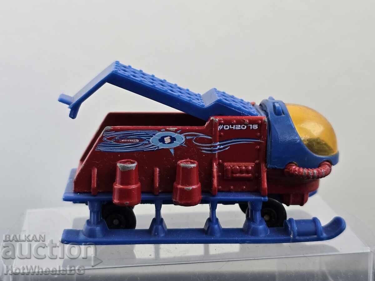 Matchbox  No MB 410-Submersible с цена 2.99 лв. | € 1.53