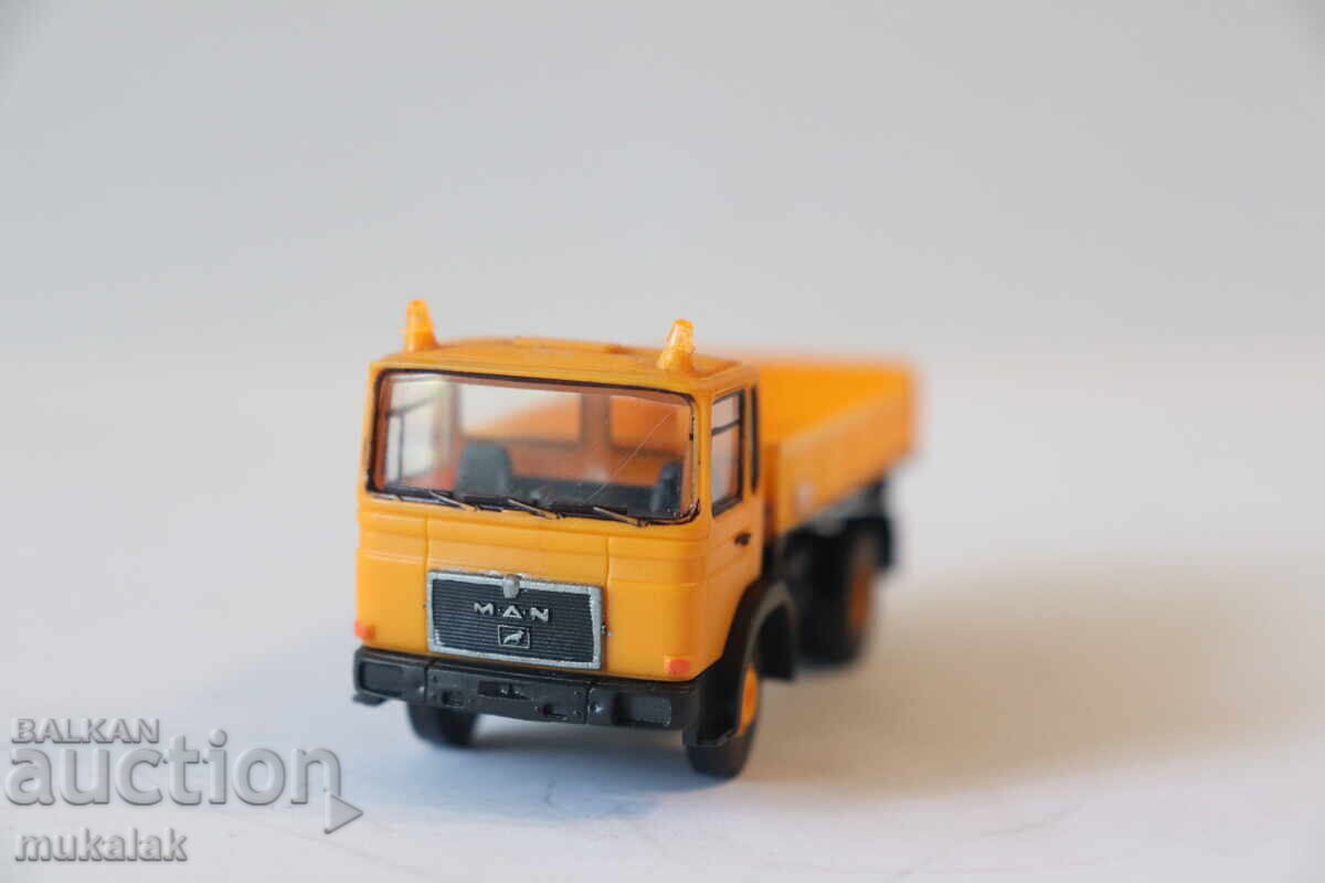 KIBRI H0 1/87 MAN CAMION MODEL MAȘINĂ - 5 KIBRI H0 1/87 MAN CAMION MODEL MAȘINĂ - 5