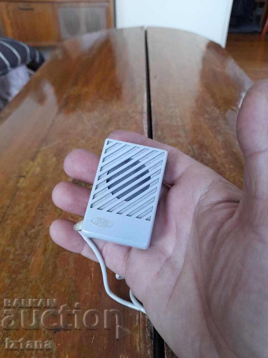 Microfon vechi Sharp cu preț 32.00 BGN | € 16.36 Microfon vechi Sharp cu preț 32.00 BGN | € 16.36