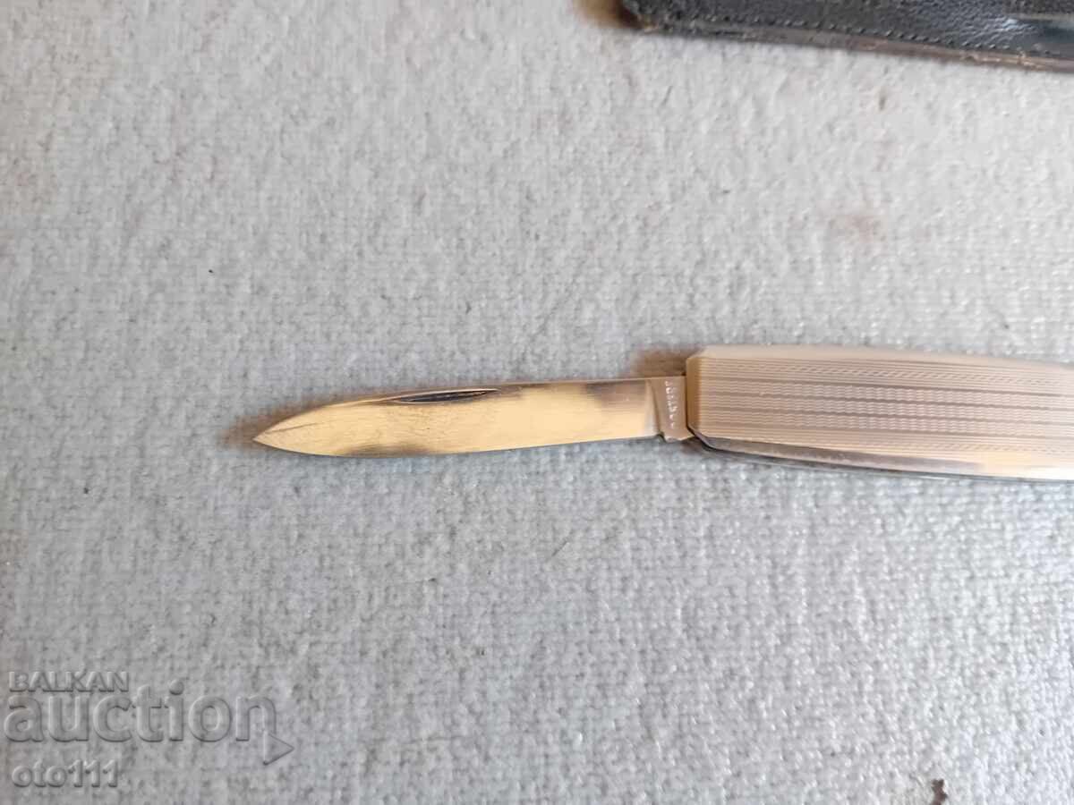 CUȚIT, CUȚITAȘ - ROSTFEI cu preț 30.00 BGN | € 15.34