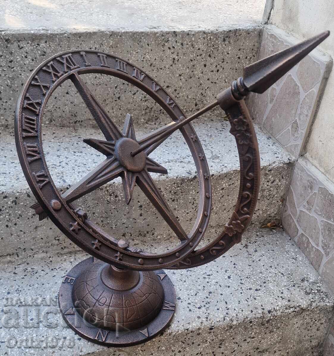 Παράδοση Ένα τεράστιο ηλιακό ρολόι σε δράση! Χυτοσίδηρος, 5,3 κιλά