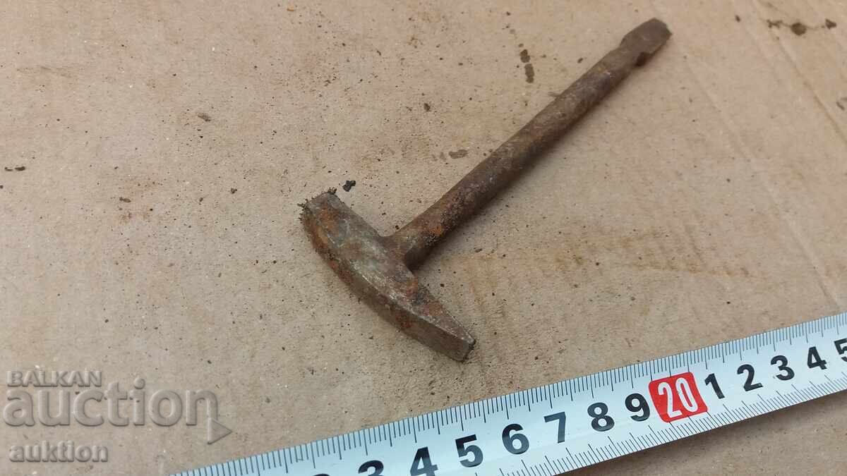 Аукцион СТАРО МАЛКО ЗАНАЯТЧИЙСКО ЧУКЧЕ Аукцион СТАРО МАЛКО ЗАНАЯТЧИЙСКО ЧУКЧЕ