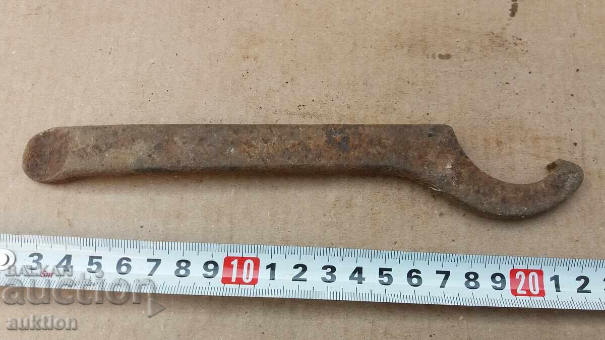 Licitație INSTRUMENT SOCIAL MASIV, CHEIE