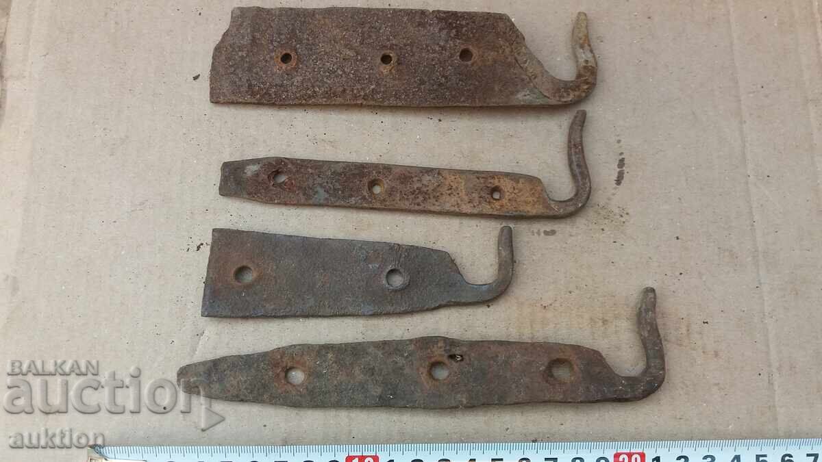 МАСИВНИ КОВАНИ ЗАКЛЮЧАЛКИ ЗА ПОРТА - 7 МАСИВНИ КОВАНИ ЗАКЛЮЧАЛКИ ЗА ПОРТА - 7