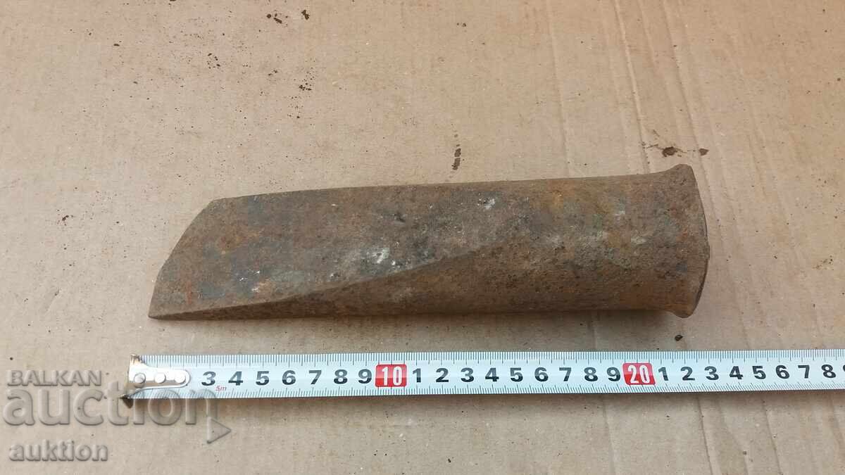 МАСИВЕН КОВАН КЛИН, КАМА ЗА ДЕБЕЛИ ТРУПИ