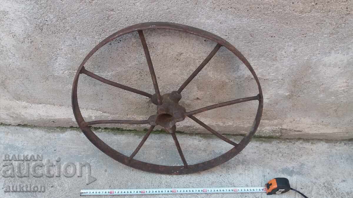 Аукцион СТАРО КОЛЕЛО ОТ КАРУЦА - МАСИВНО ЖЕЛЯЗО