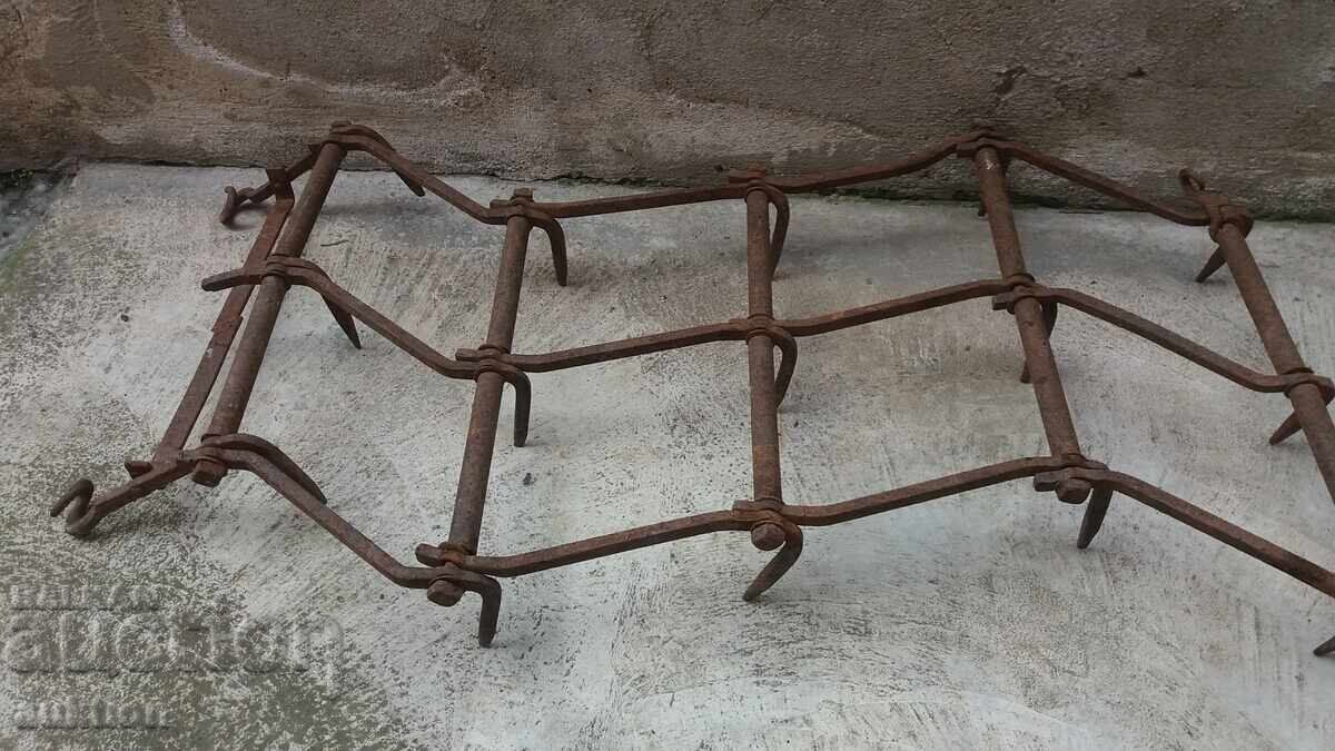 Licitație GRAFĂ MASIVĂ FORJATĂ, UNELTĂ AGRICOLĂ