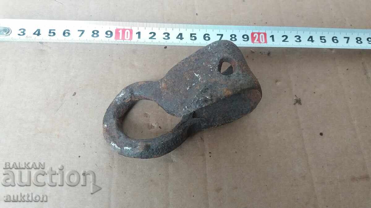 СТАРА КОВАНА ЗАКЛЮЧАЛКА