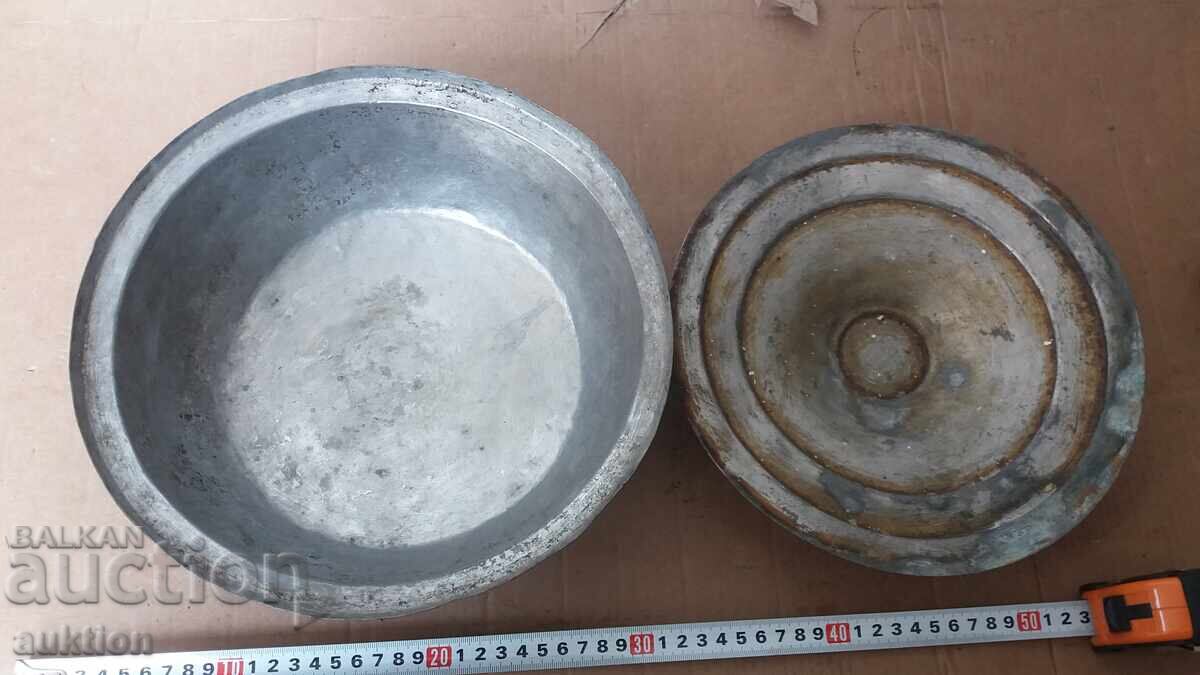 Livrarea Oală de aramă forjată, de epocă, pentru gătit Livrarea Oală de aramă forjată, de epocă, pentru gătit