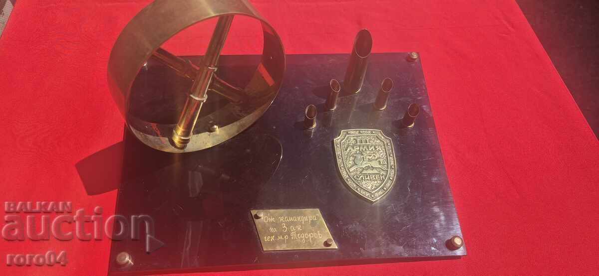 ΓΕΝΙΚΟΣ - ΜΑΙΟΡ Τ. ΤΟΔΟΡΩΦ - ΙΙΙ ΣΤΡΑΤΙΑ - ΜΟΝΑΔΙΚΟ