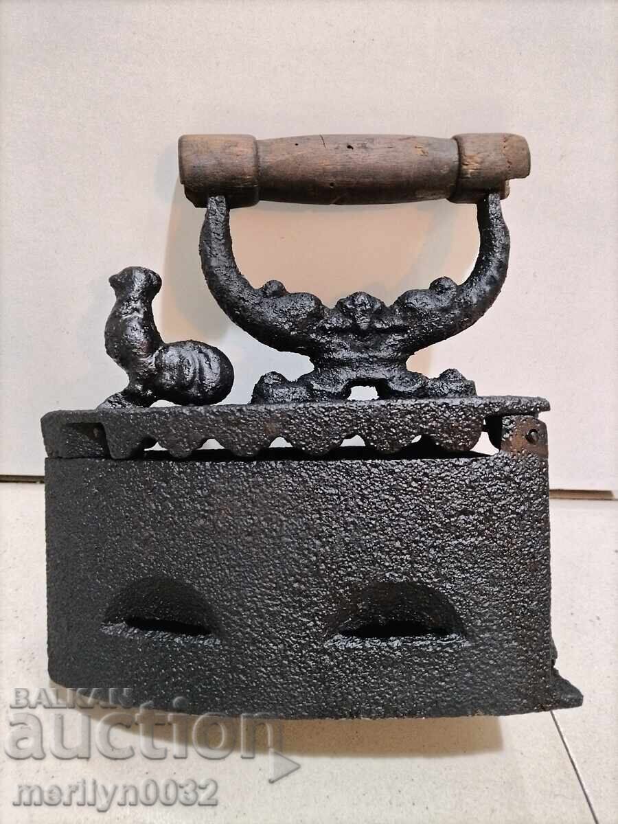 An old iron on fire with price 60.00 BGN | € 30.68 An old iron on fire with price 60.00 BGN | € 30.68