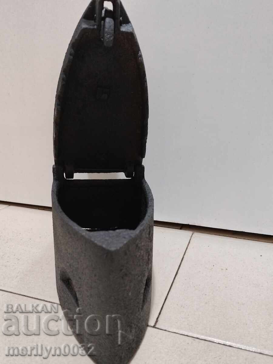 An old iron on fire - 5 An old iron on fire - 5