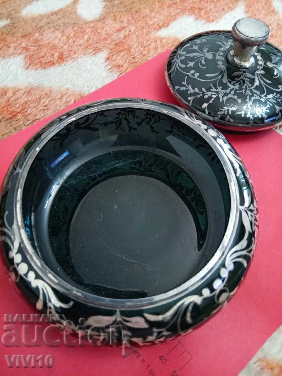 Αντίκα μπομπονιέρα με ασήμι με τιμή € 30.00 | 58.68 BGN
