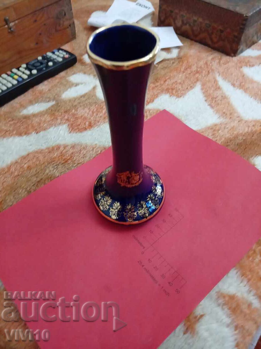 Παλιά πορσελάνινη βάζα Limoges 20 εκ με τιμή € 40.00 | 78.23 BGN