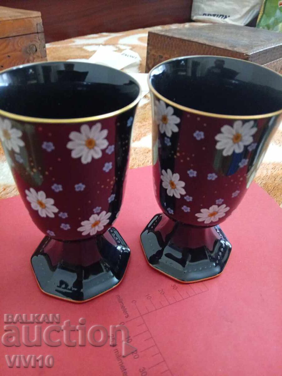 Căni vechi, marcate, 2 buc