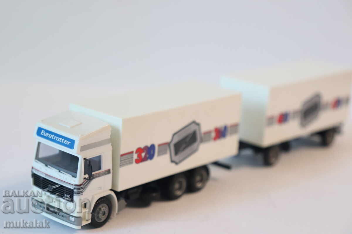 Licitație ALBEDO 1:87 H0 VOLVO TIR TIR CAMION MODEL