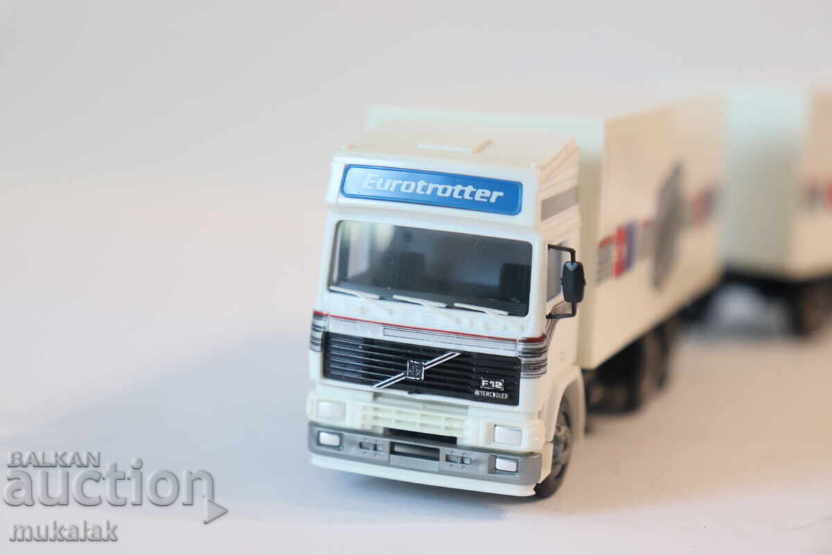 Livrarea ALBEDO 1:87 H0 VOLVO TIR TIR CAMION MODEL