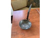 ТИГАН МЕД БАКЪР СТАРИНЕН СЪД