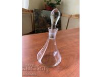 GARAFĂ DE STICLĂ DE PE VREMEA SOCIALISMULUI, SUBȚIRE, PENTRU RAKIA - 350 ML