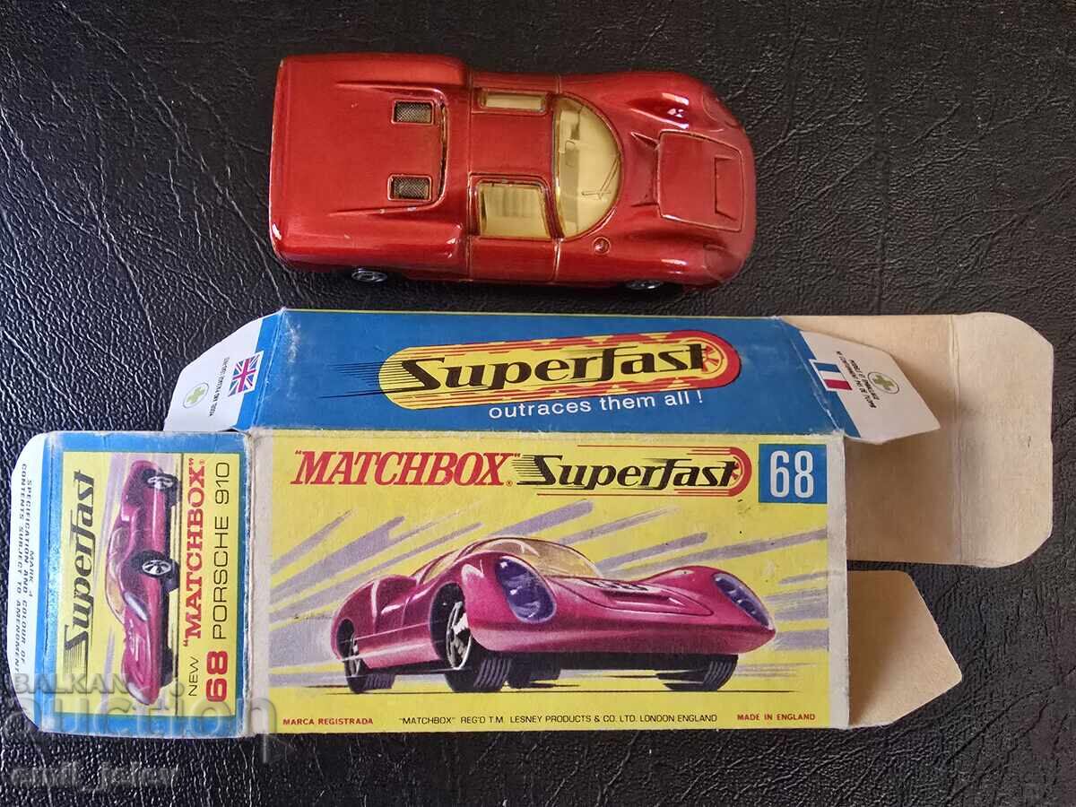 Auction  LESNEY MATCHBOX - 68A Porsche 910 original box