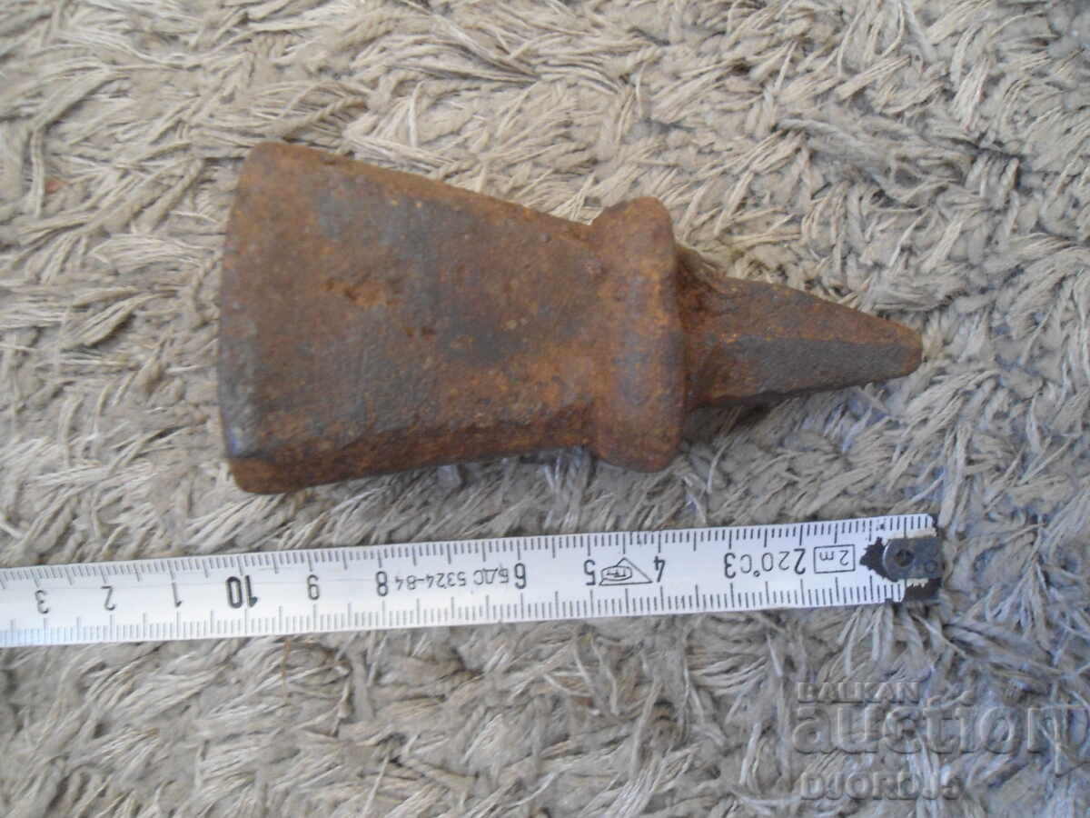 Παράδοση Παλιό μικρό αμόνι Παράδοση Παλιό μικρό αμόνι