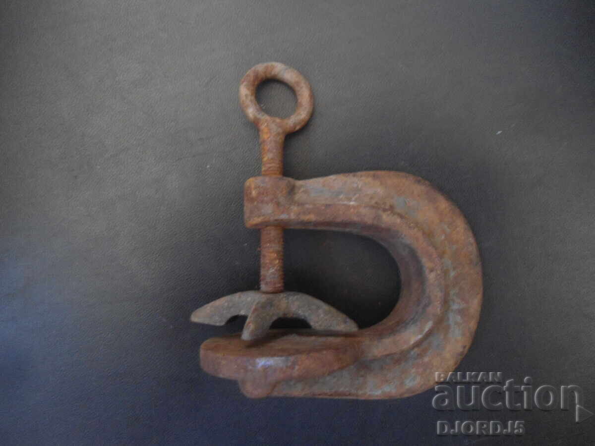 Presă veche, vulcanizator