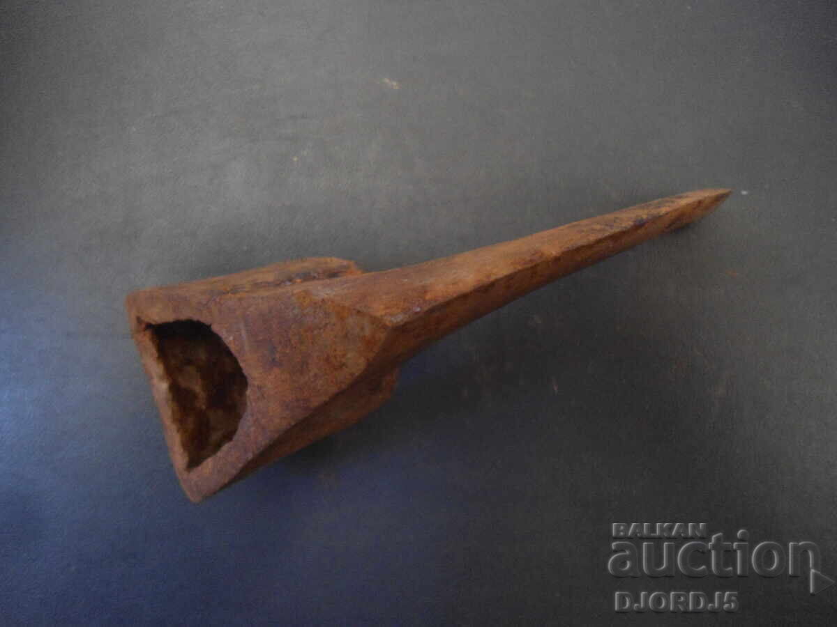 Παλιό τσεκούρι, τσεκούρι, σημάδι - 6 Παλιό τσεκούρι, τσεκούρι, σημάδι - 6