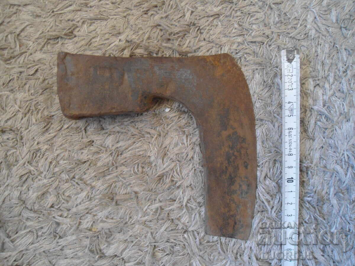 Стара брадва, секира - 5